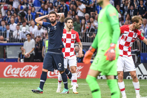 在后卫线上 在后卫线上